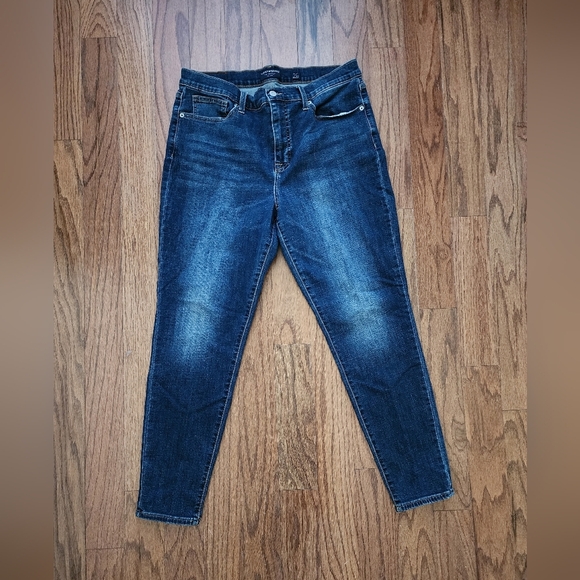 Lucky Brand Denim - Lucky Brand Women's 16/33 Regular Dark Wash Jeans